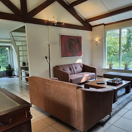 Feriehus Spacious Near With Sauna, Cleaning Included Garderen