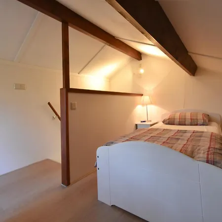 Spacious Near With Sauna, Cleaning Included Feriehus *