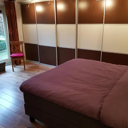 Spacious Near With Sauna, Cleaning Included Feriehus *